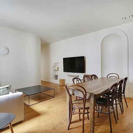 Pick A Flat's In Madeleine - Rue Tronchet * Parigi